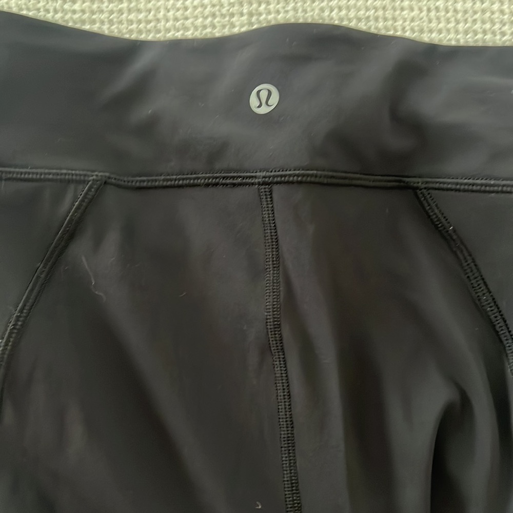Lululemon Workout Pants - image 5